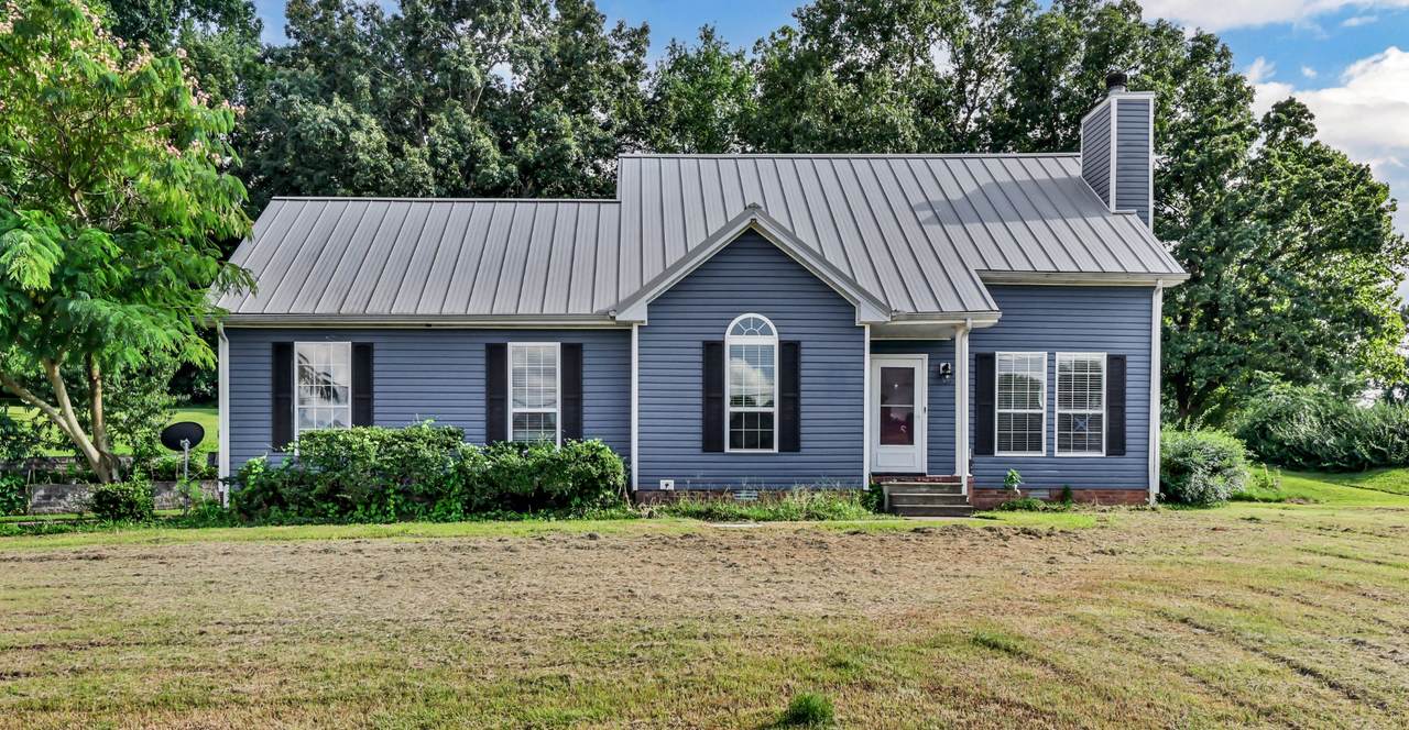 412 Martin Rd - Photo 1