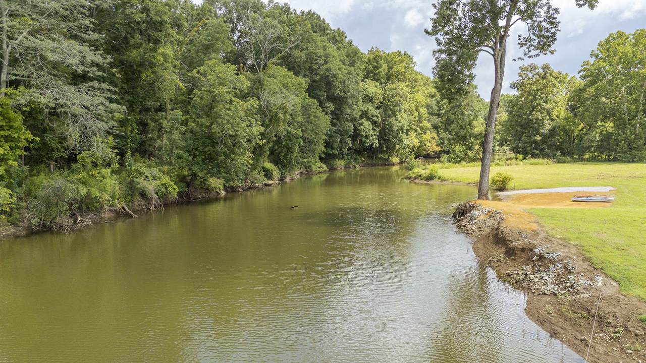https://bt-photos.global.ssl.fastly.net/nashville/1280_boomver_1_RTC3287977-1.jpg