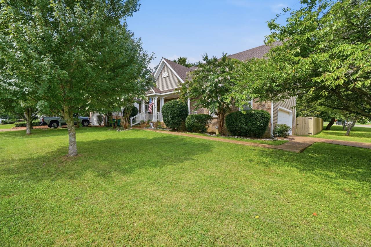 https://bt-photos.global.ssl.fastly.net/nashville/1280_boomver_1_RTC3288000-1.jpg