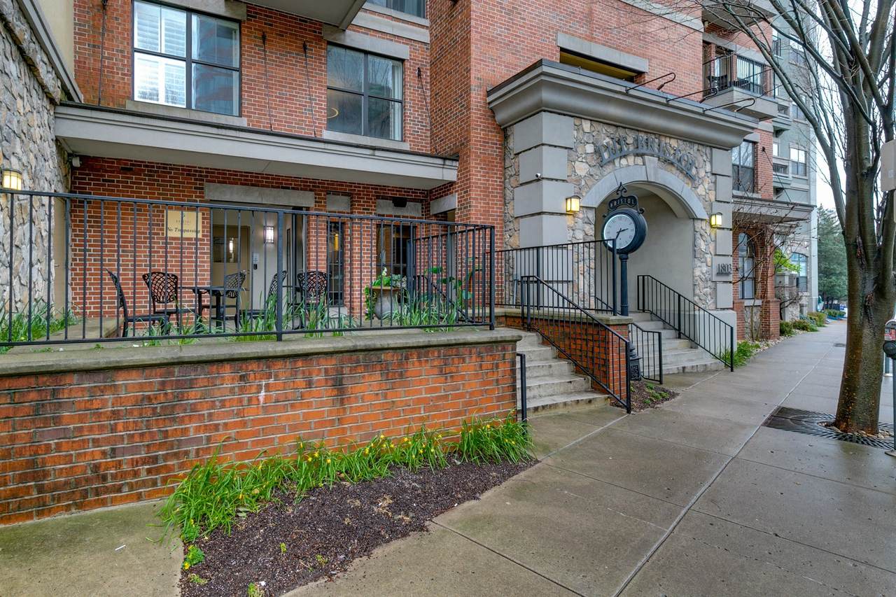 1803 Broadway - Photo 1