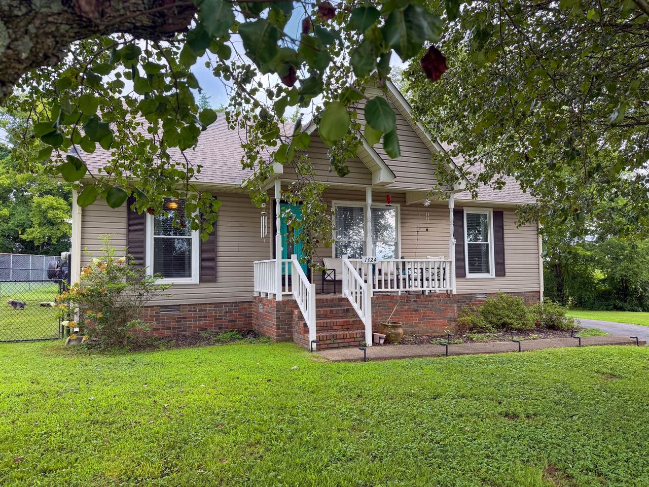 1324 Sunnybrooke Ct - Photo 1