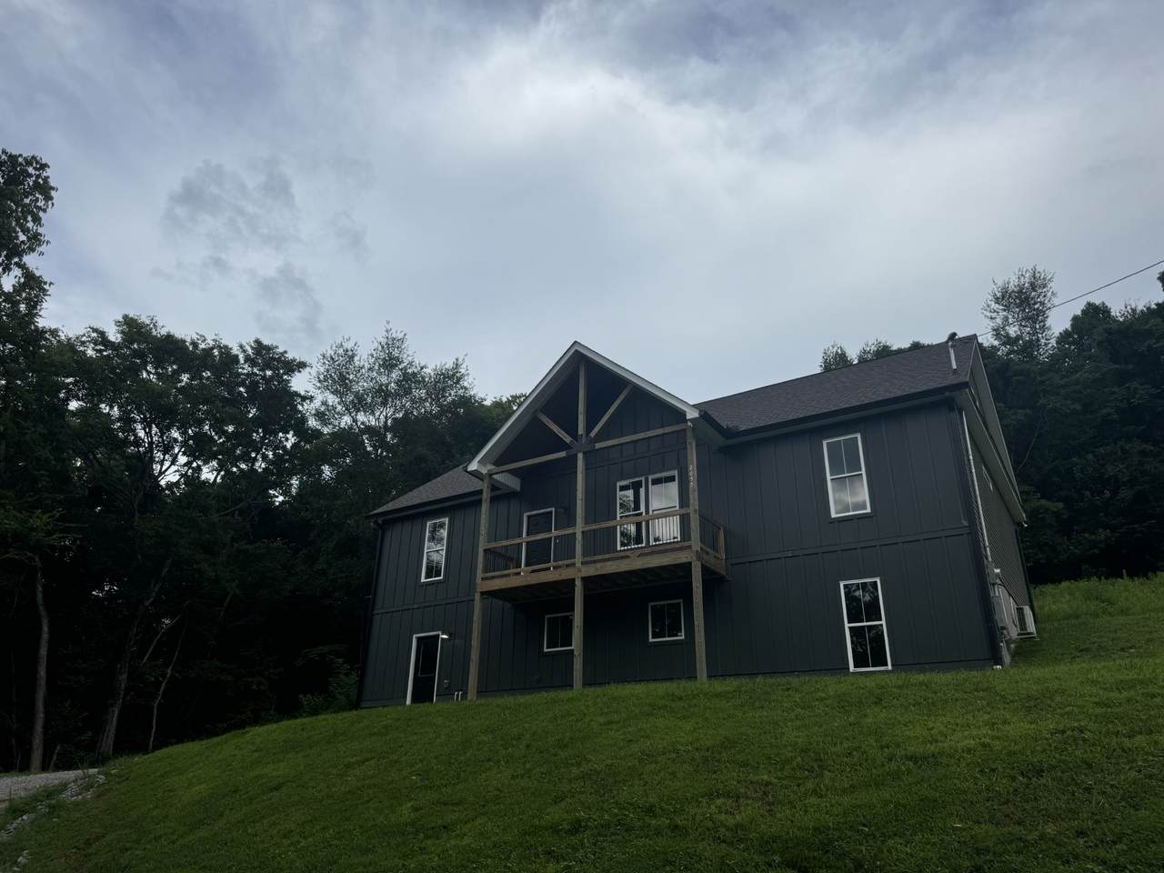https://bt-photos.global.ssl.fastly.net/nashville/1280_boomver_1_RTC3288102-1.jpg