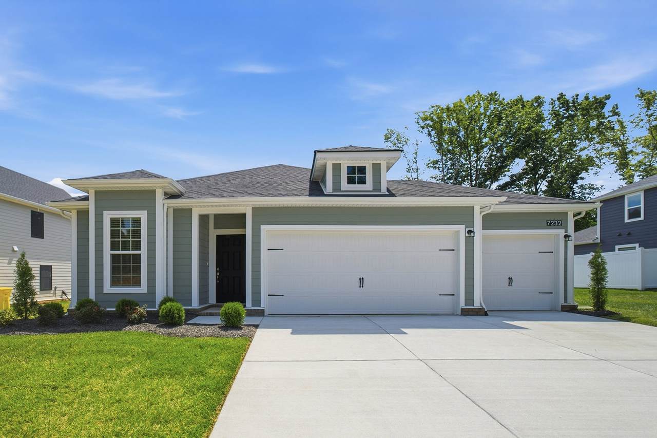 26 Fairlawn Dr - Photo 1