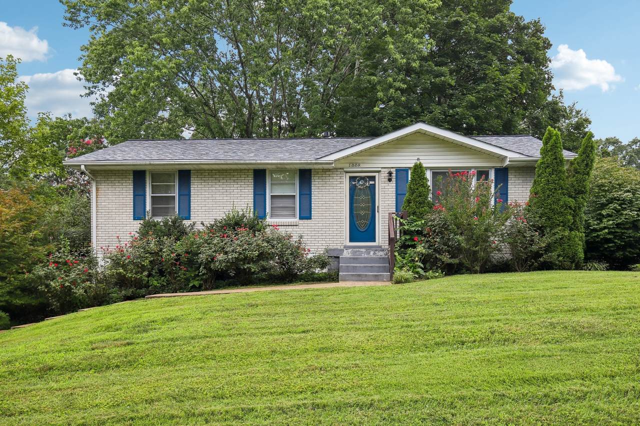1008 Mayes Dr - Photo 1