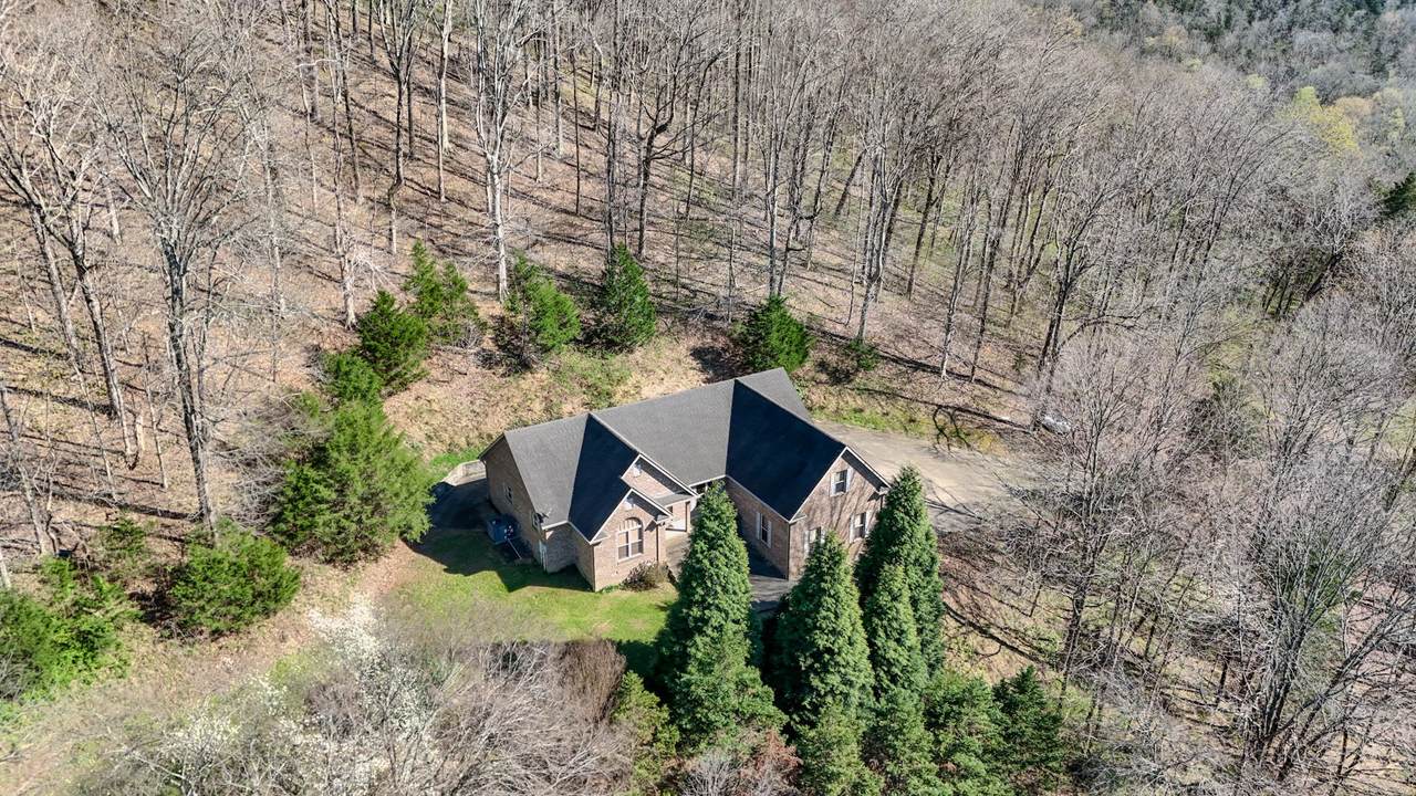 410 Britton Hollow Rd - Photo 1