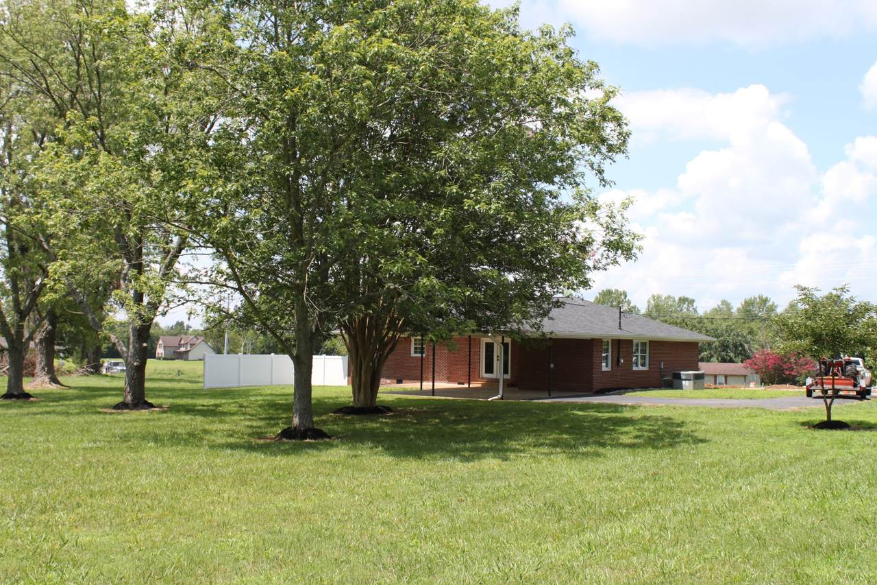 https://bt-photos.global.ssl.fastly.net/nashville/1280_boomver_1_RTC3288360-1.jpg