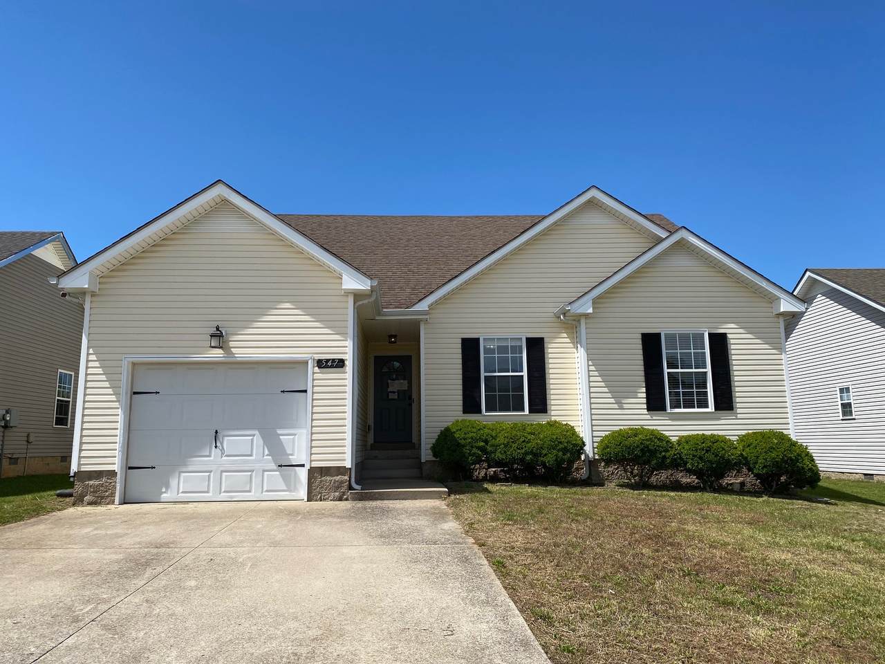 547 Fox Trot Dr - Photo 1
