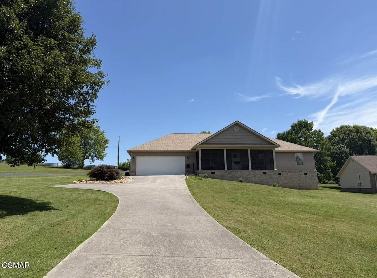 2449 Oakview Lane - Photo 1