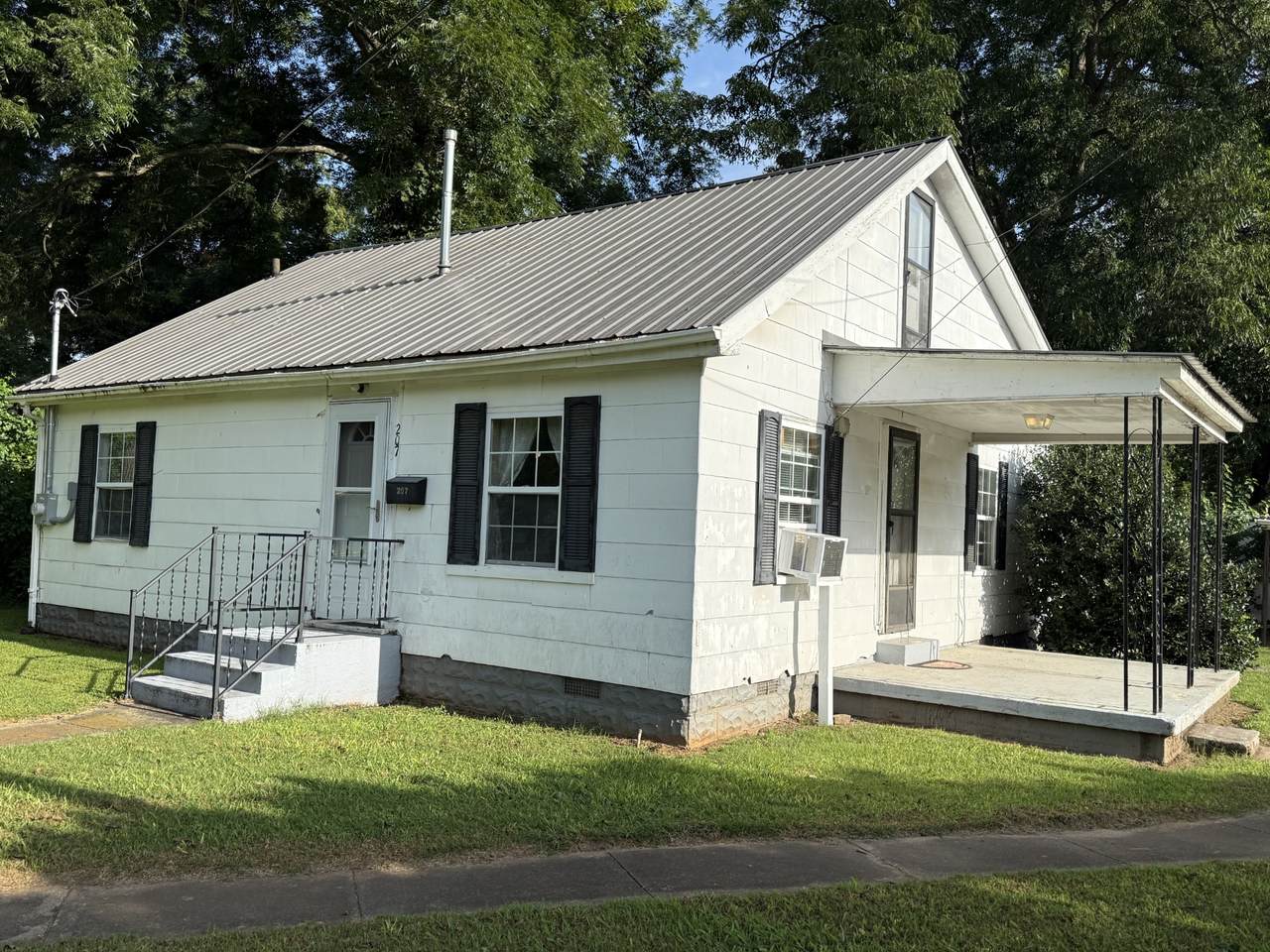 https://bt-photos.global.ssl.fastly.net/nashville/1280_boomver_1_RTC3288605-1.jpg