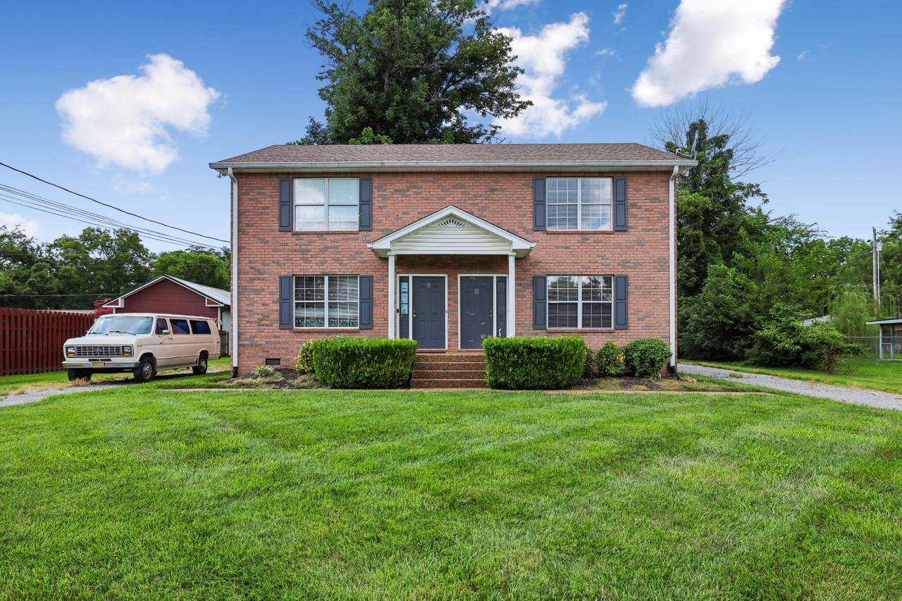 132 N Tarver Ave - Photo 1