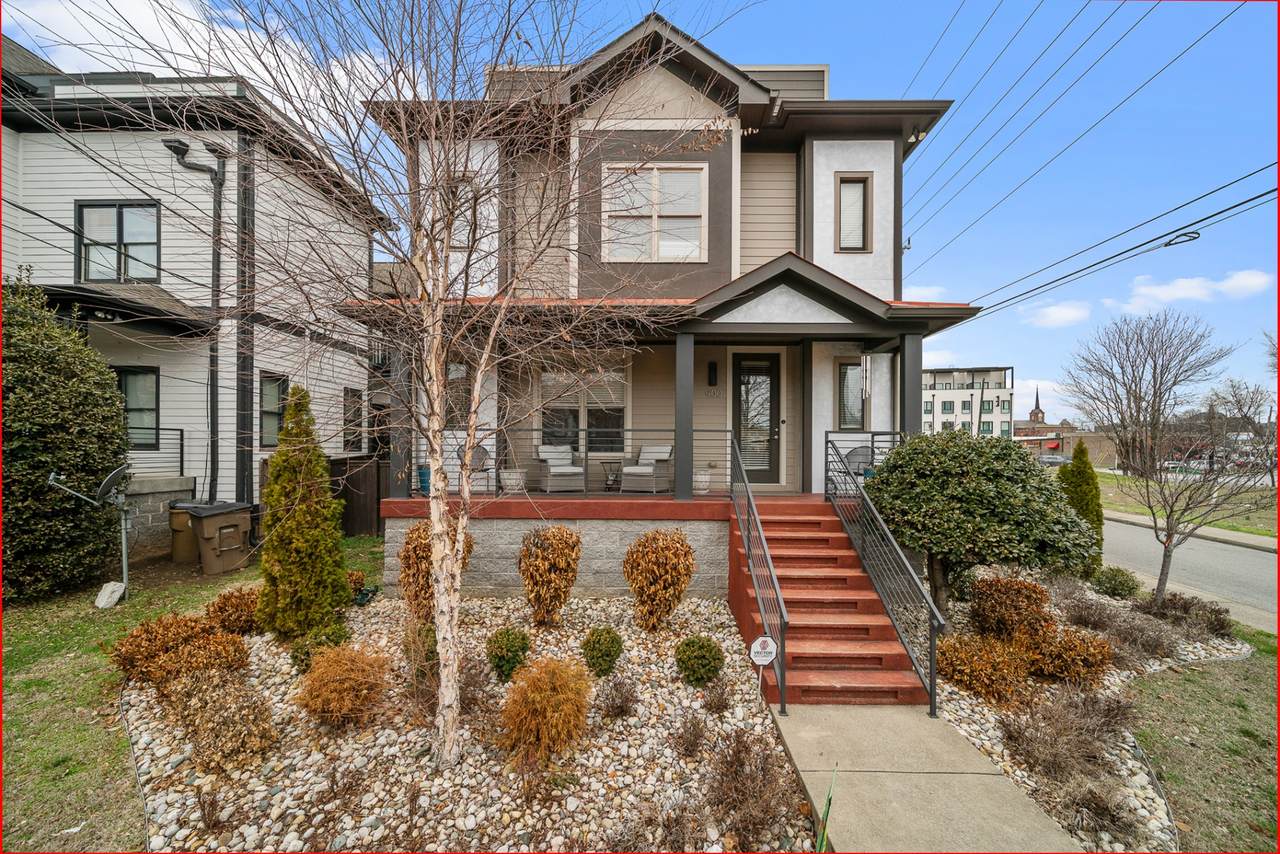 900 Phillips St - Photo 1