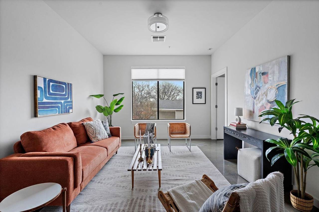 1900 12th Ave - Photo 1