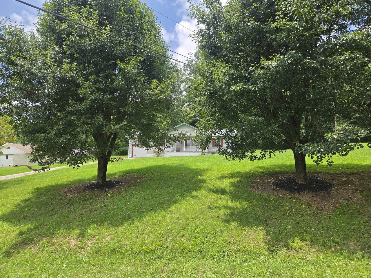 https://bt-photos.global.ssl.fastly.net/nashville/1280_boomver_1_RTC3297832-1.jpg