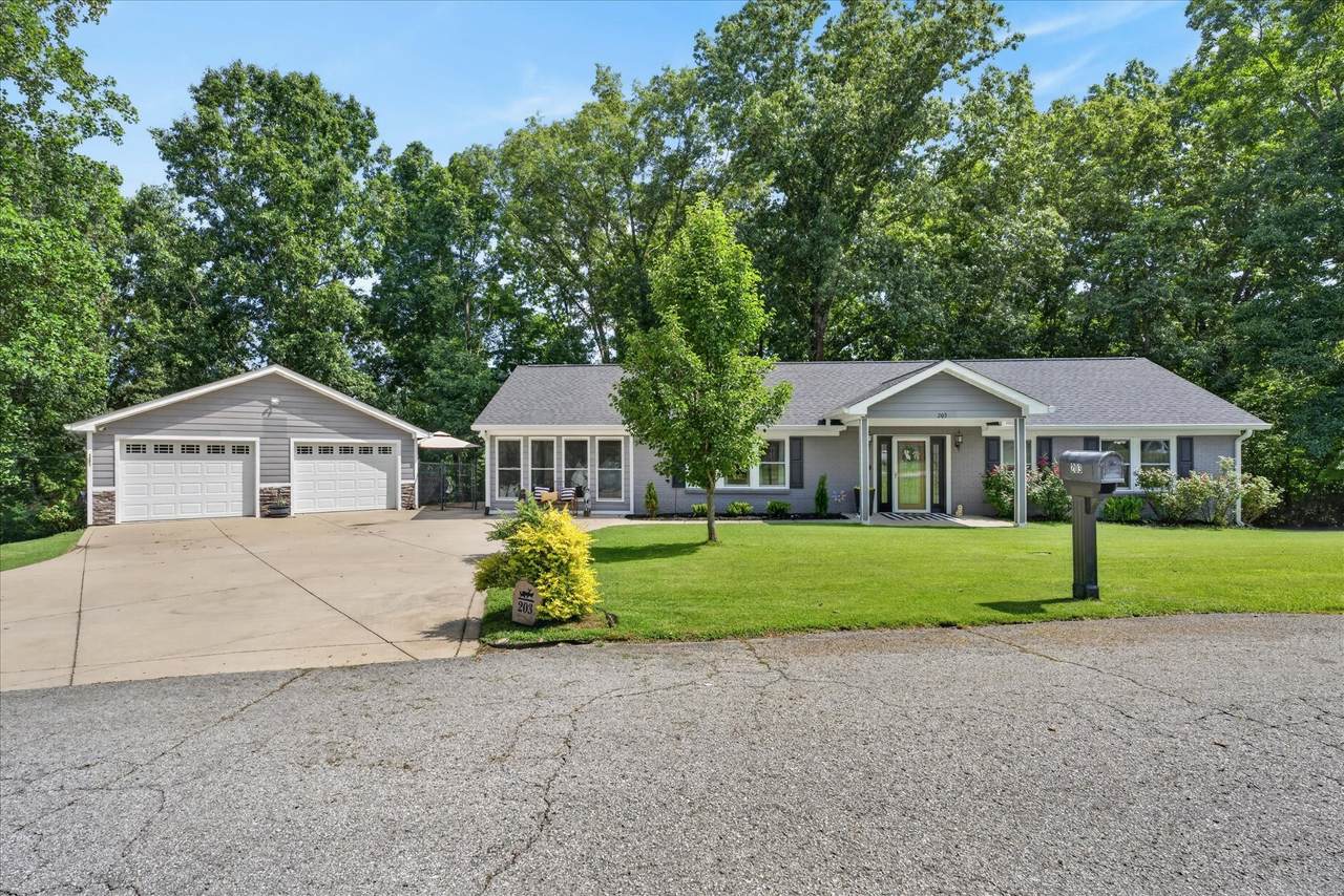 203 Shane Lee Cir - Photo 1