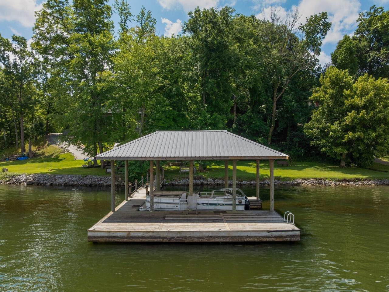 https://bt-photos.global.ssl.fastly.net/nashville/1280_boomver_1_RTC3297858-1.jpg