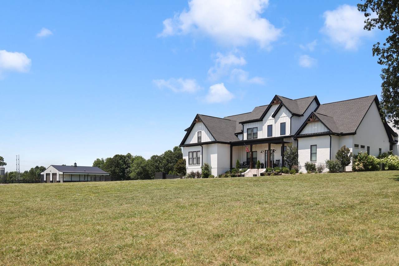 9520A Dyer Rd - Photo 1