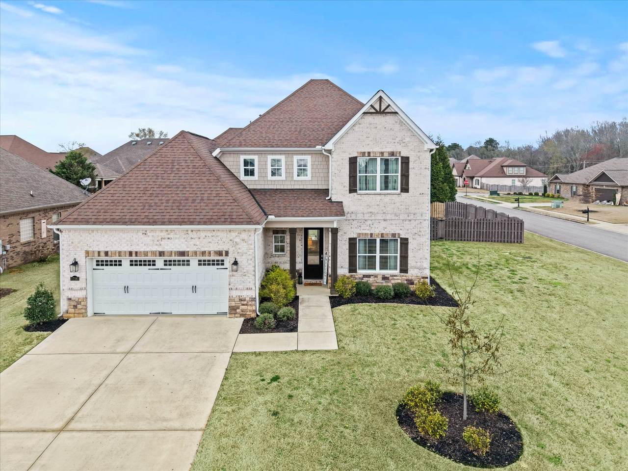 17181 Obsidian Cir - Photo 1