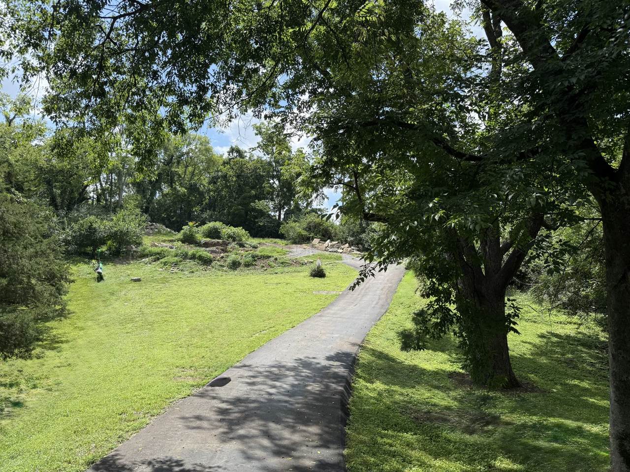 https://bt-photos.global.ssl.fastly.net/nashville/1280_boomver_1_RTC3298054-1.jpg