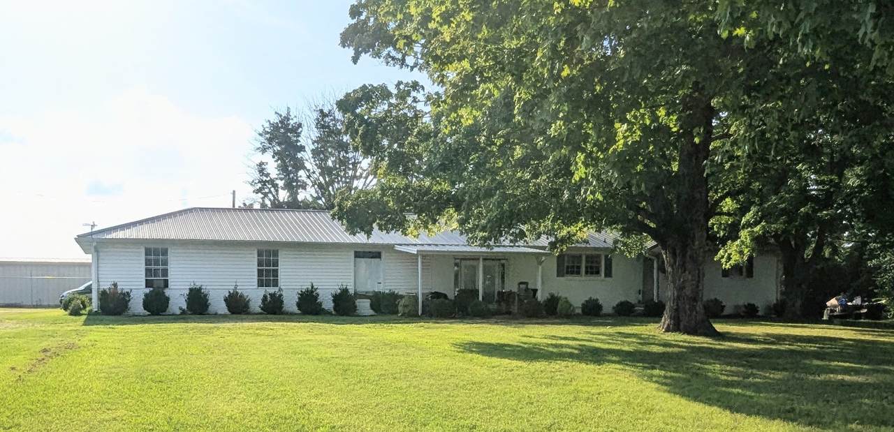 1721 Pleasant Grove Rd - Photo 1