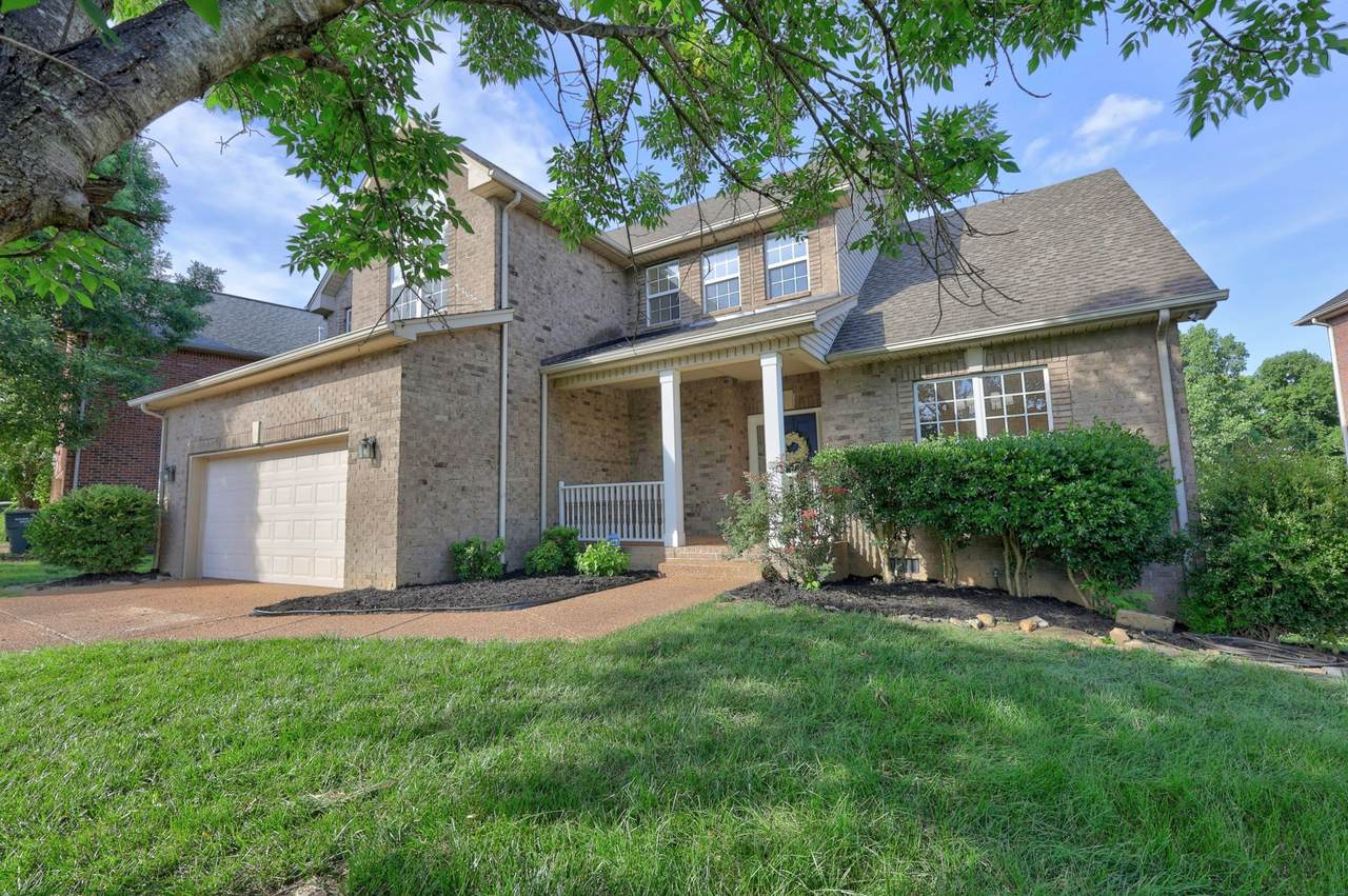 https://bt-photos.global.ssl.fastly.net/nashville/1280_boomver_1_RTC3298140-1.jpg