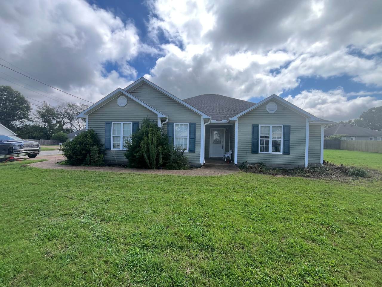 460 Kendyl Cv - Photo 1