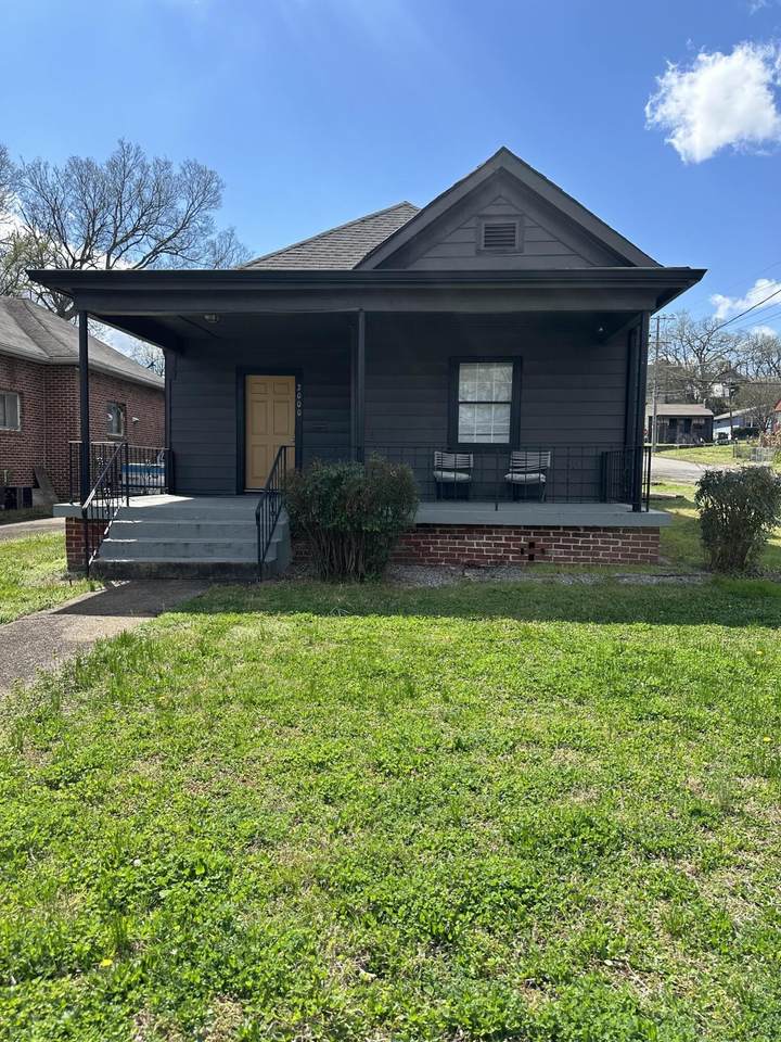 2000 E 5th Street - Photo 1
