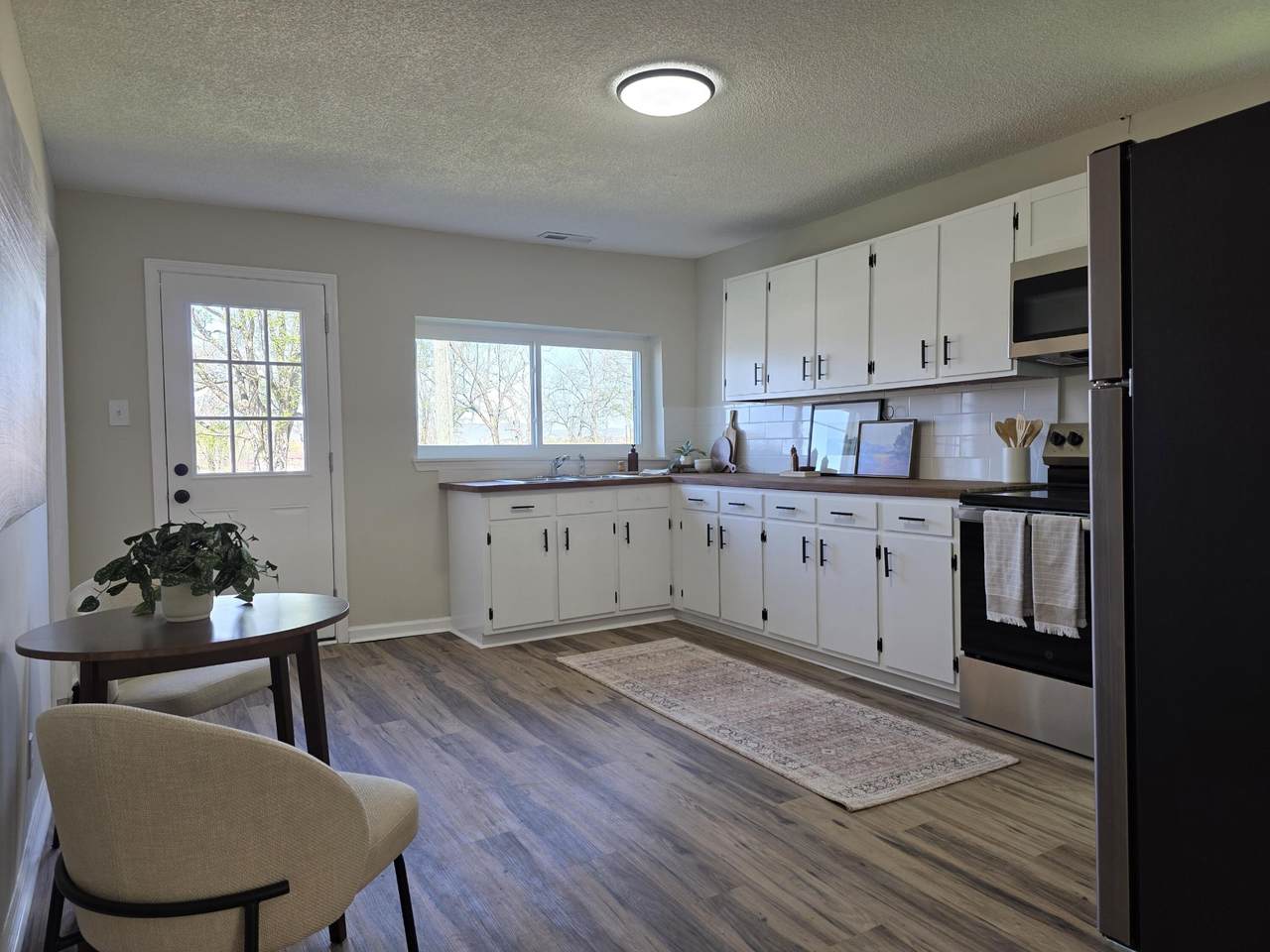 2432 Dodds Avenue - Photo 1