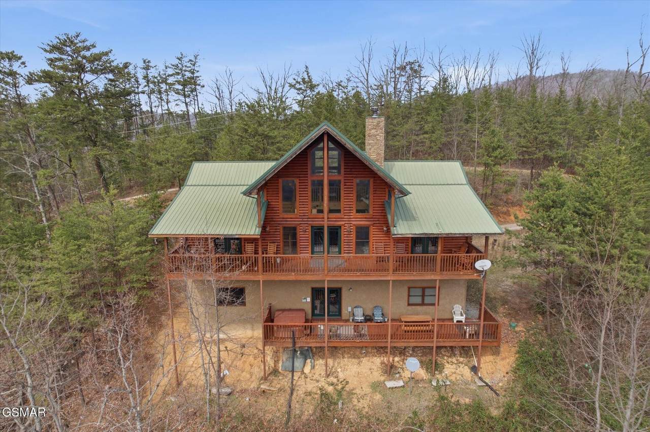 4659 Wesley Way - Photo 1