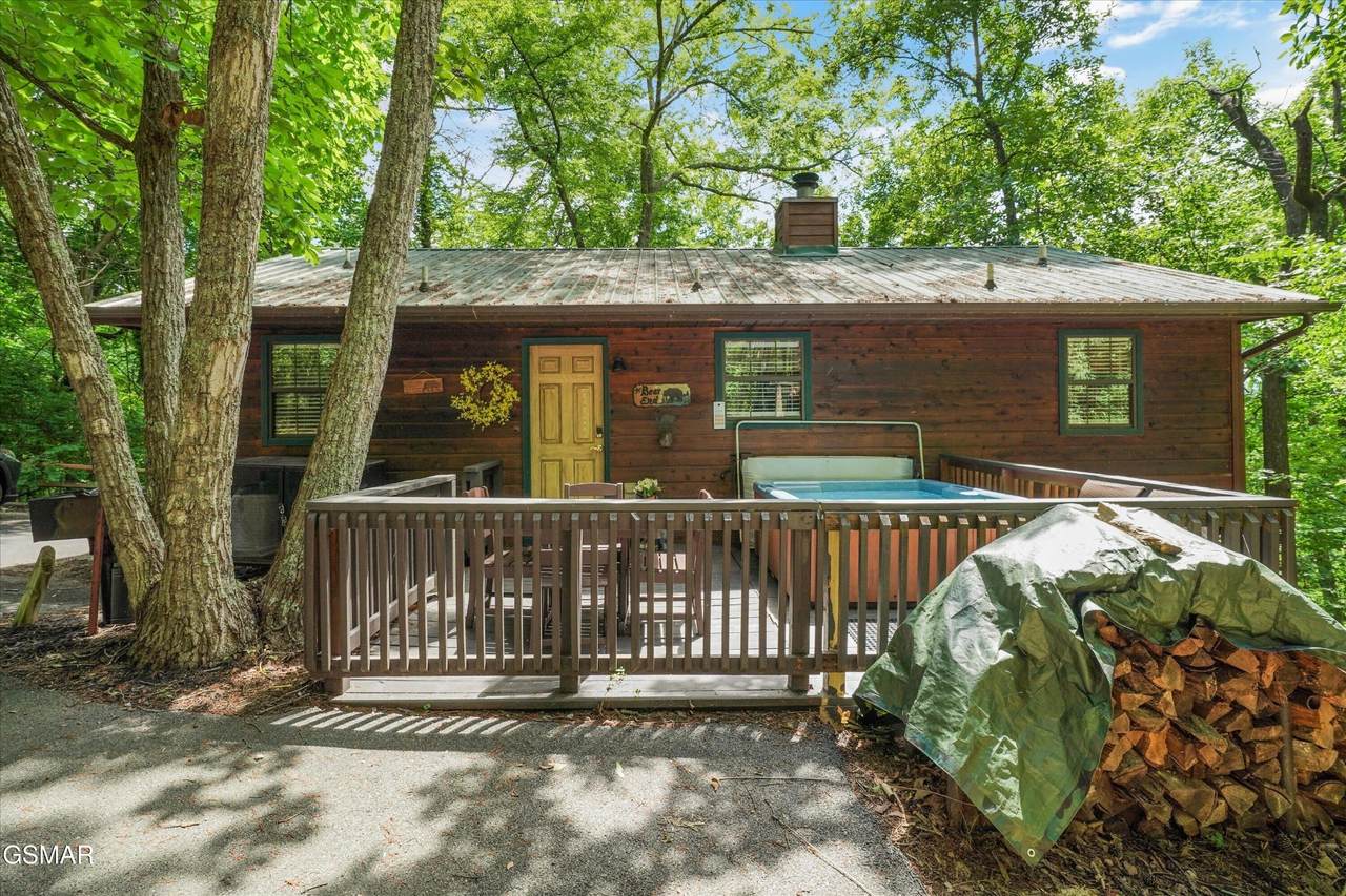 615 Iron Mountain Road - Photo 1