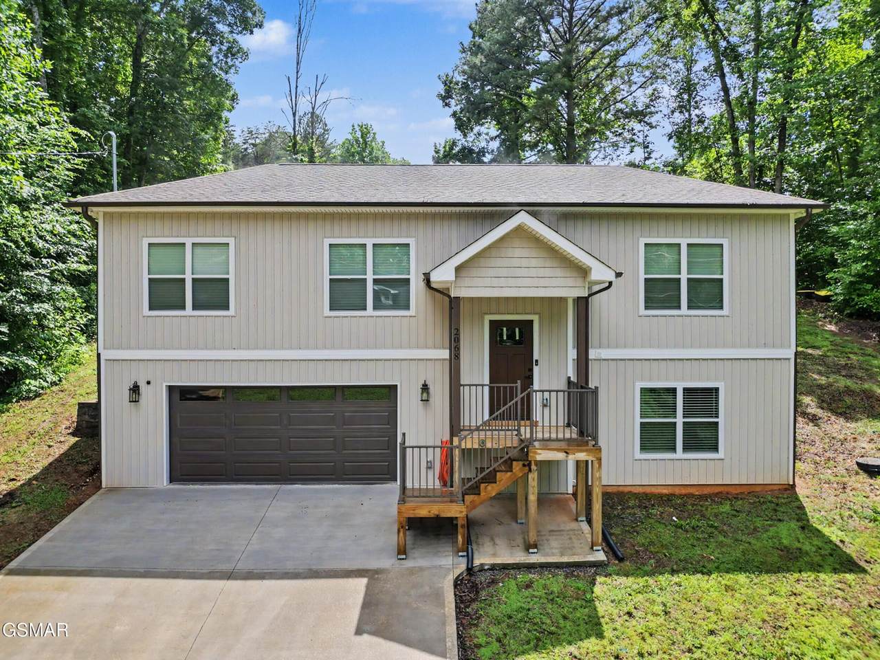 2068 Highpoint Lane - Photo 1