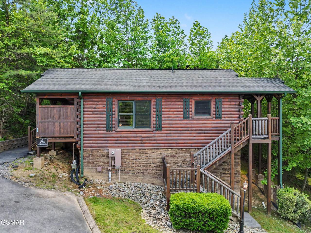 816 Spirit Loop Way - Photo 1