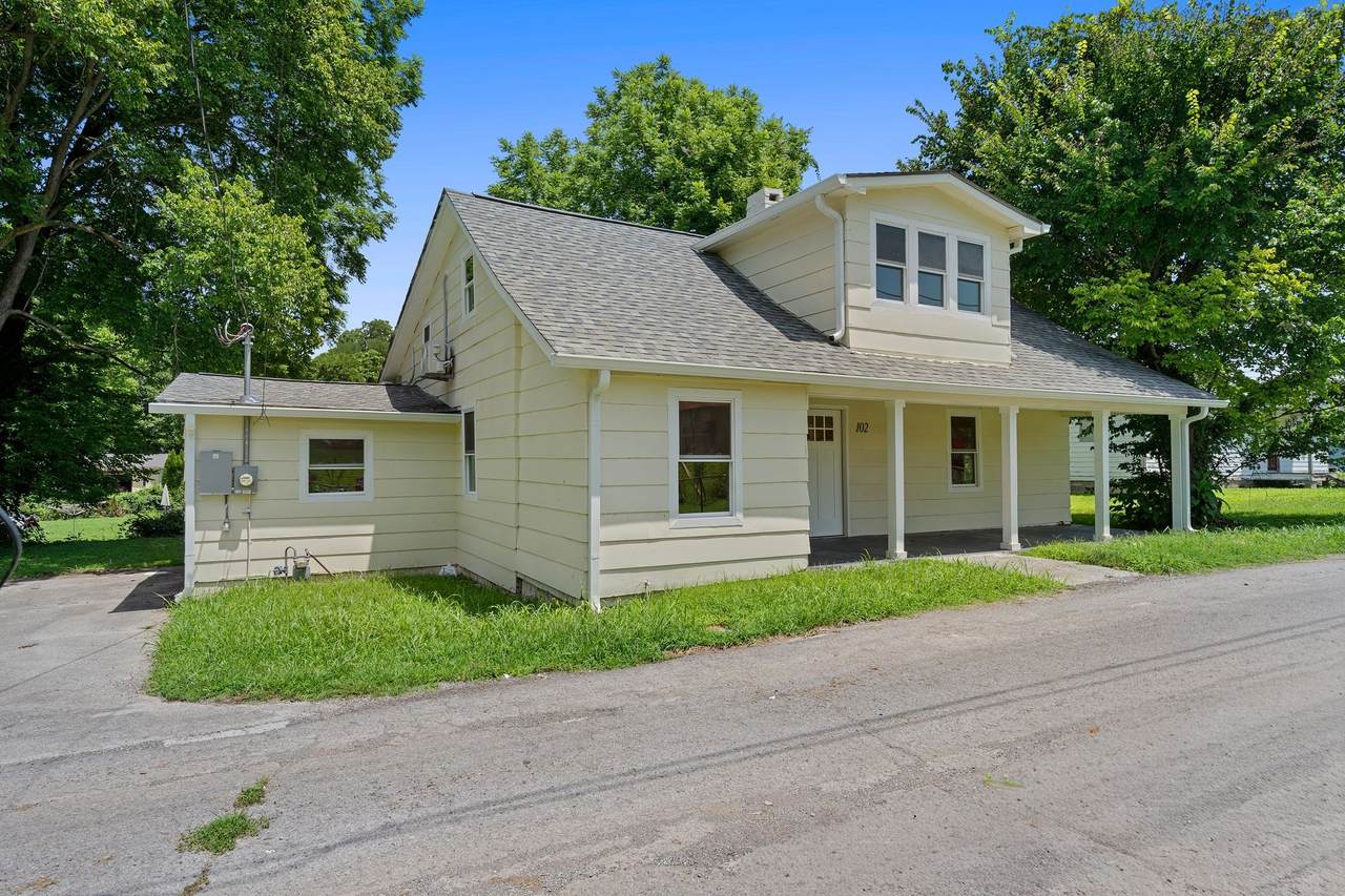 102 Lowe St - Photo 1