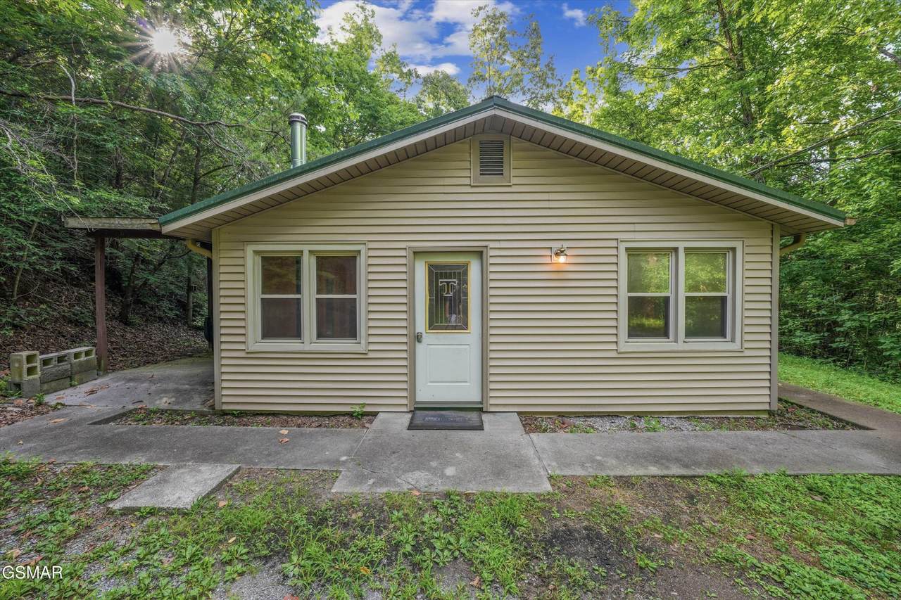 324 Whaley Way - Photo 1