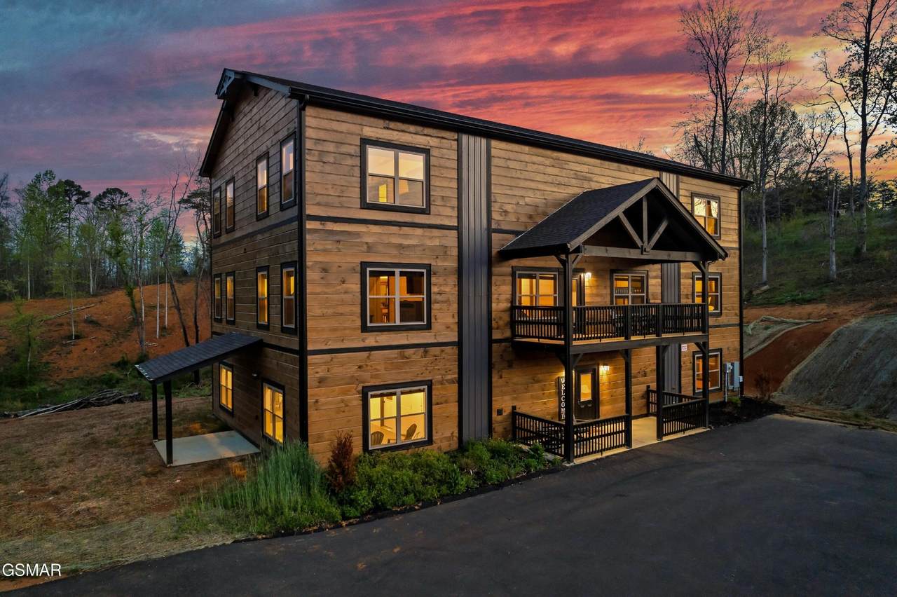 204 Lily Jo Way - Photo 1