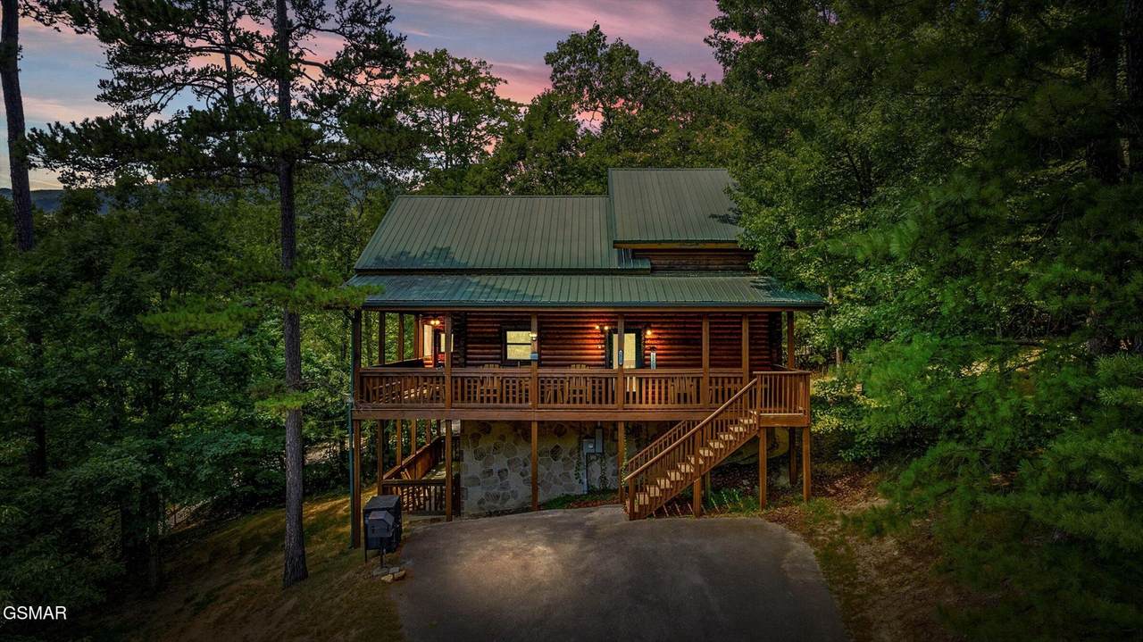 2828 Ridge Creek Circle - Photo 1
