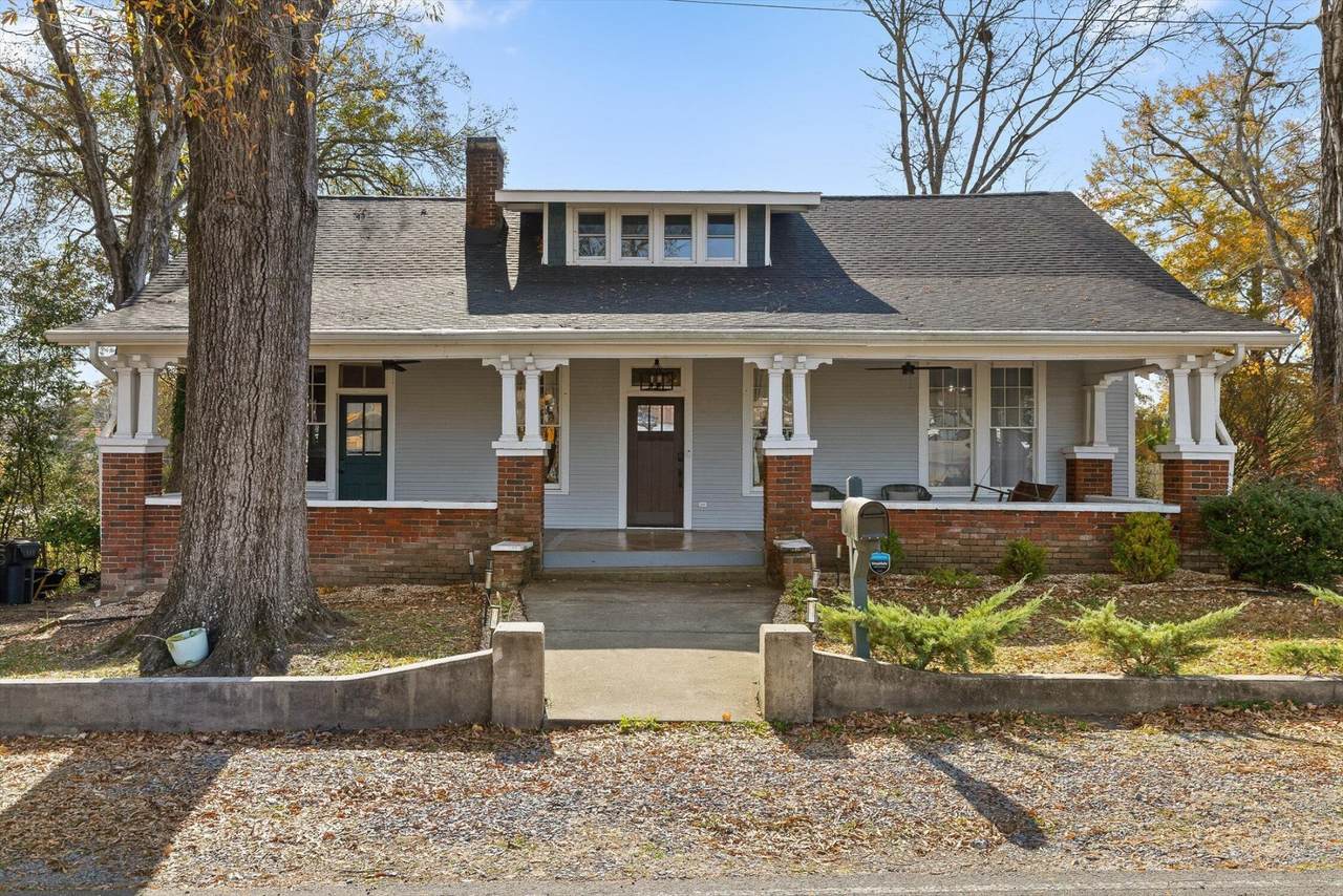 207 Culberson Avenue - Photo 1