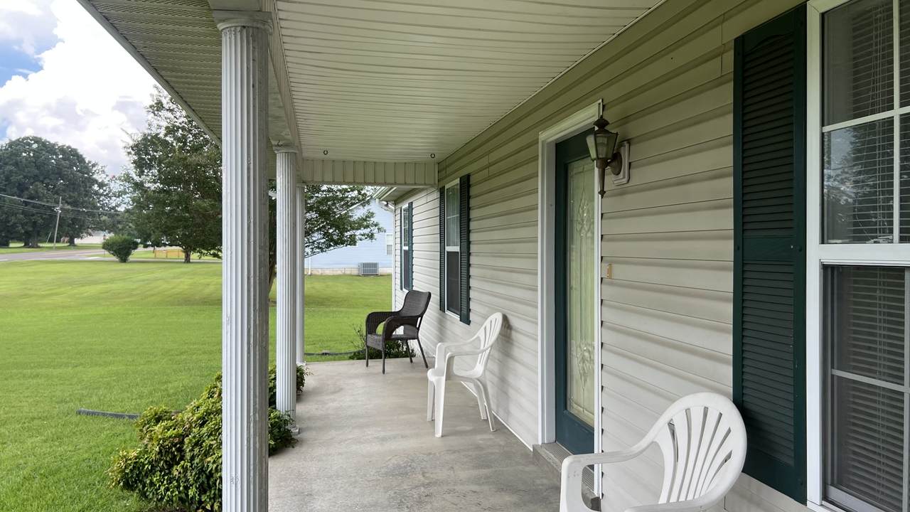 https://bt-photos.global.ssl.fastly.net/nashville/1280_boomver_1_RTC3302004-1.jpg