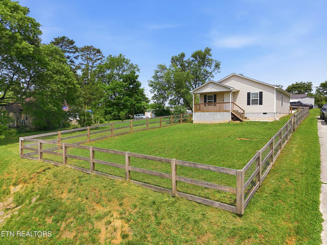 2721 Carson Ave - Photo 1