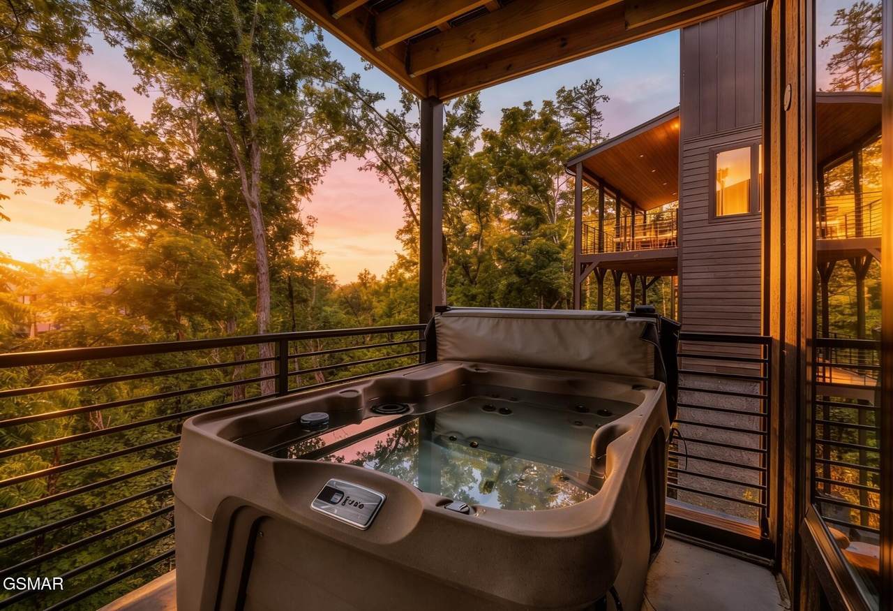 https://bt-photos.global.ssl.fastly.net/nashville/1280_boomver_1_RTC3302049-1.jpg