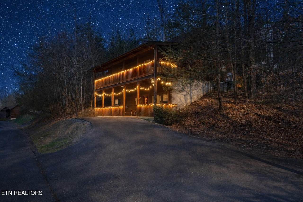 653 Eagles Boulevard Way - Photo 1