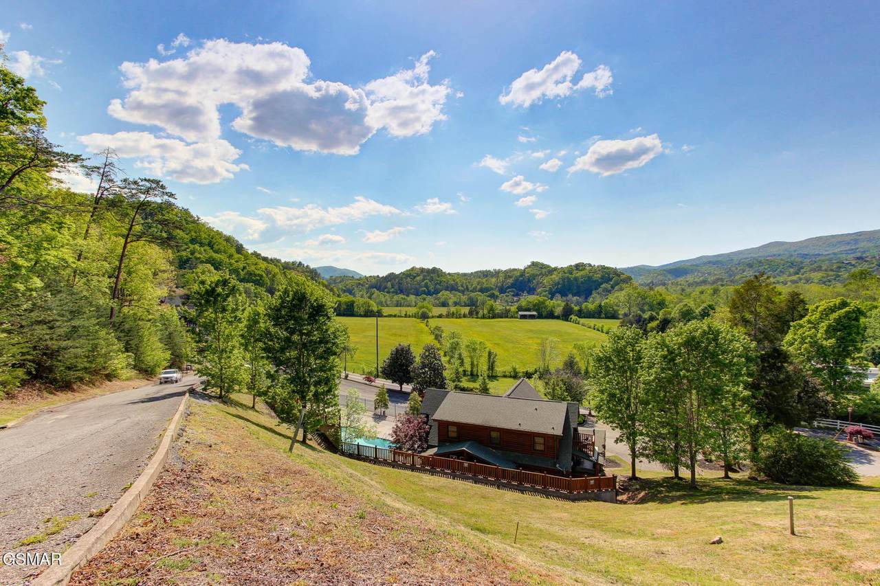 https://bt-photos.global.ssl.fastly.net/nashville/1280_boomver_1_RTC3302116-1.jpg
