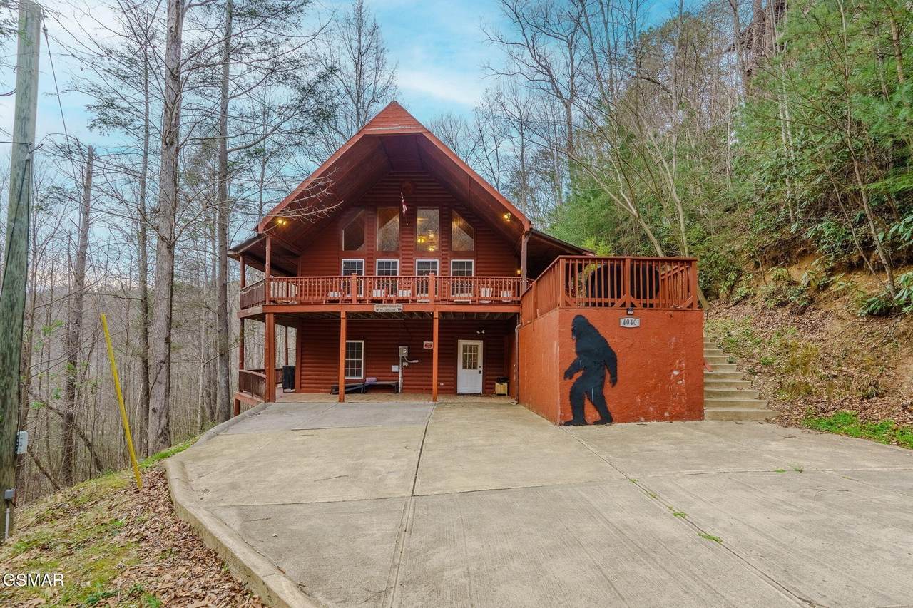 4040 Hickory Hollow Way - Photo 1