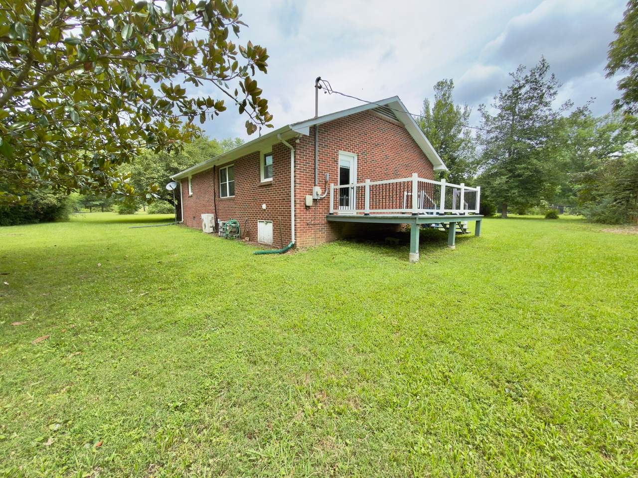 https://bt-photos.global.ssl.fastly.net/nashville/1280_boomver_1_RTC3302223-1.jpg