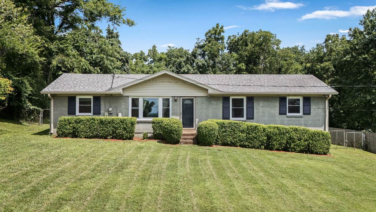 710 Elba Dr - Photo 1