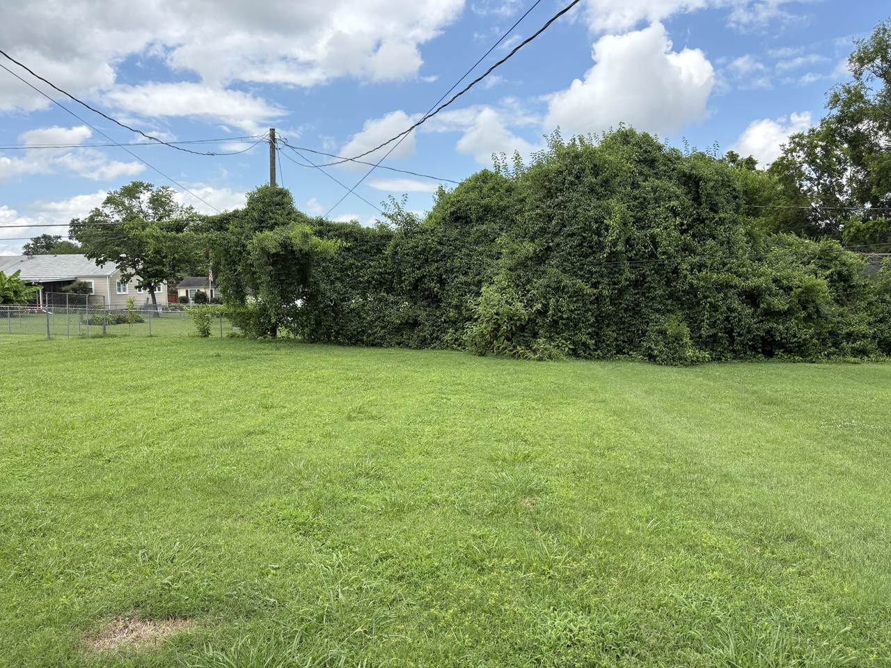 https://bt-photos.global.ssl.fastly.net/nashville/1280_boomver_1_RTC3302261-1.jpg