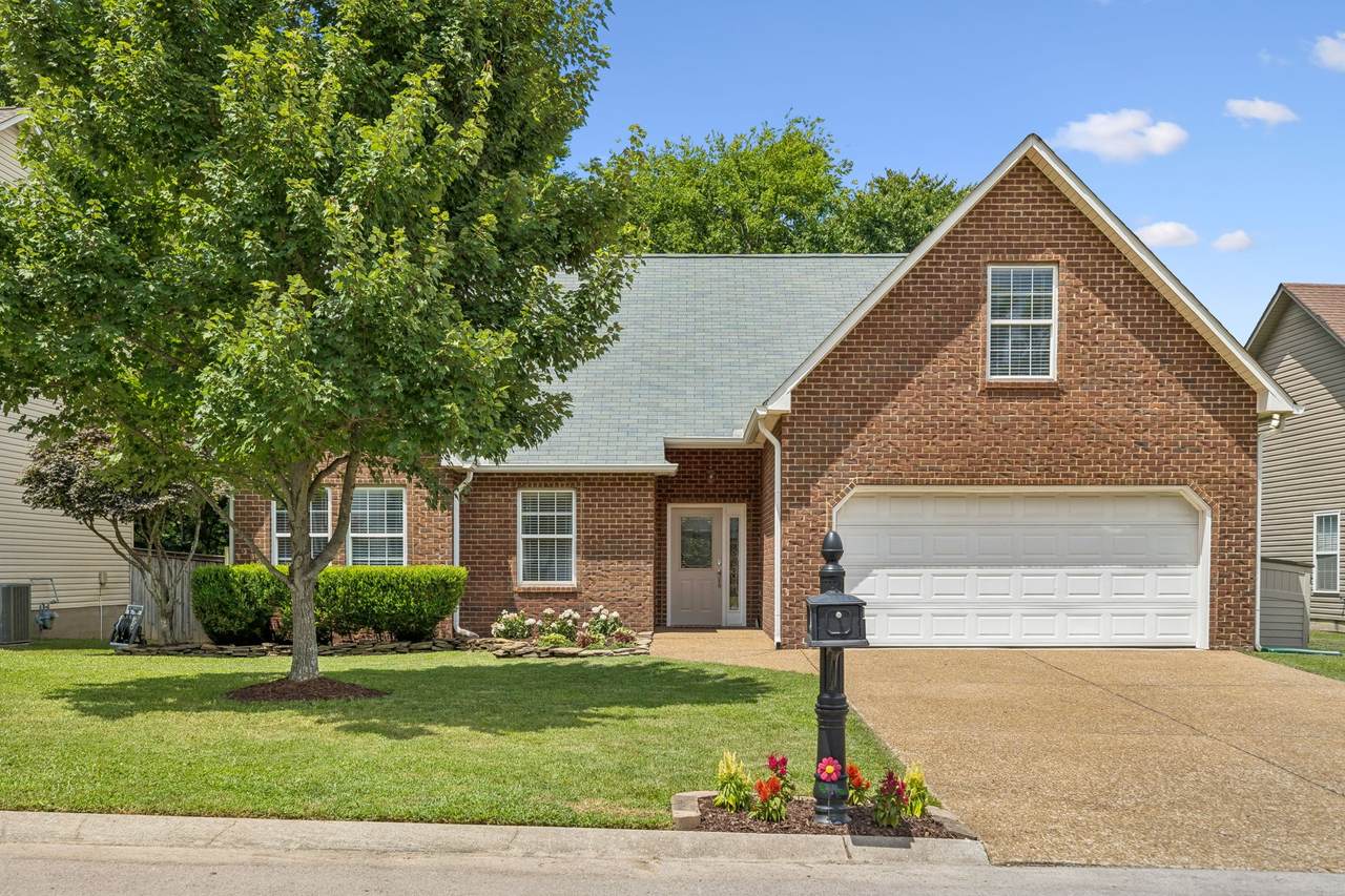 1271 Baker Creek Dr - Photo 1