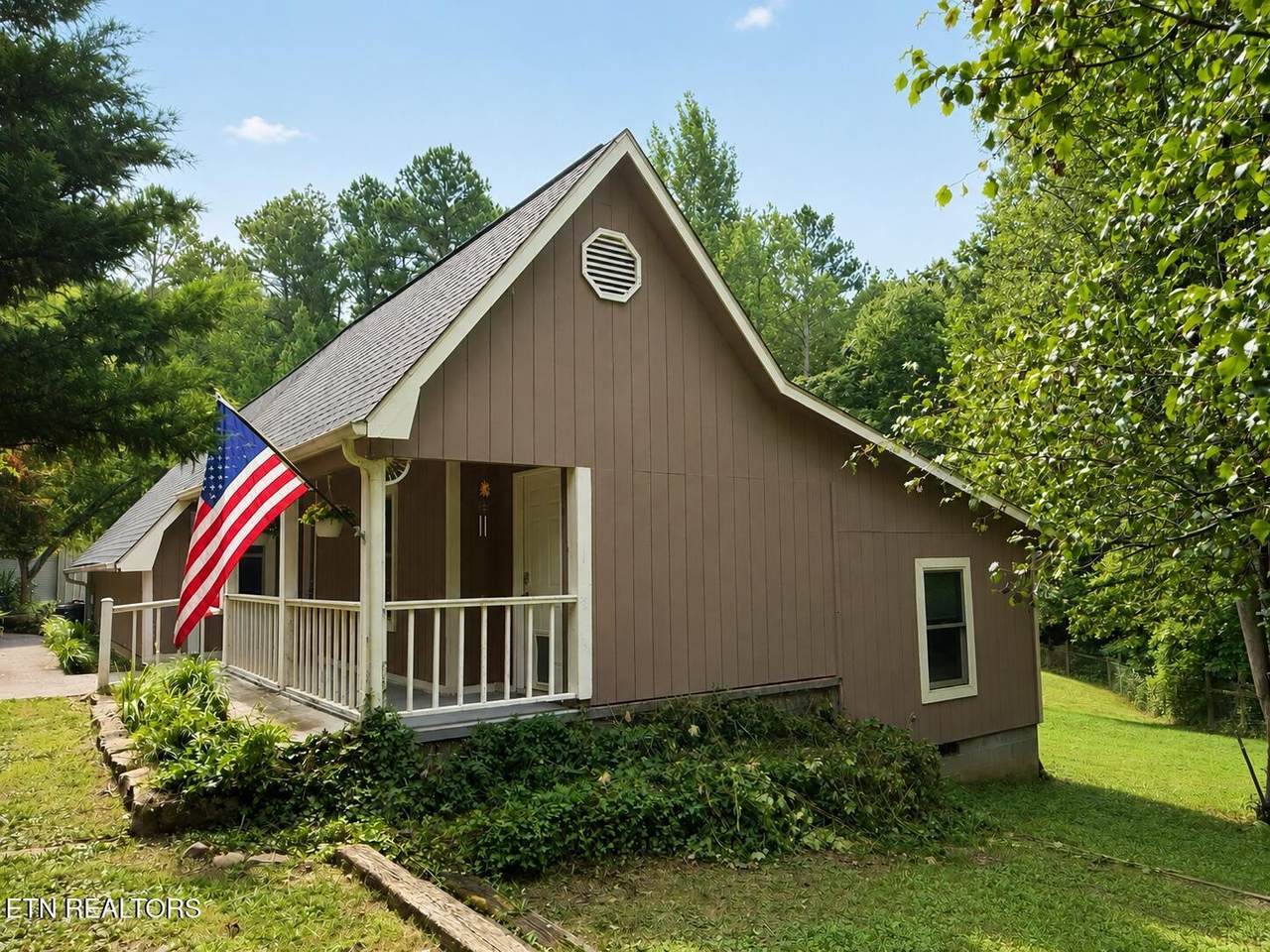https://bt-photos.global.ssl.fastly.net/nashville/1280_boomver_1_RTC3302309-1.jpg