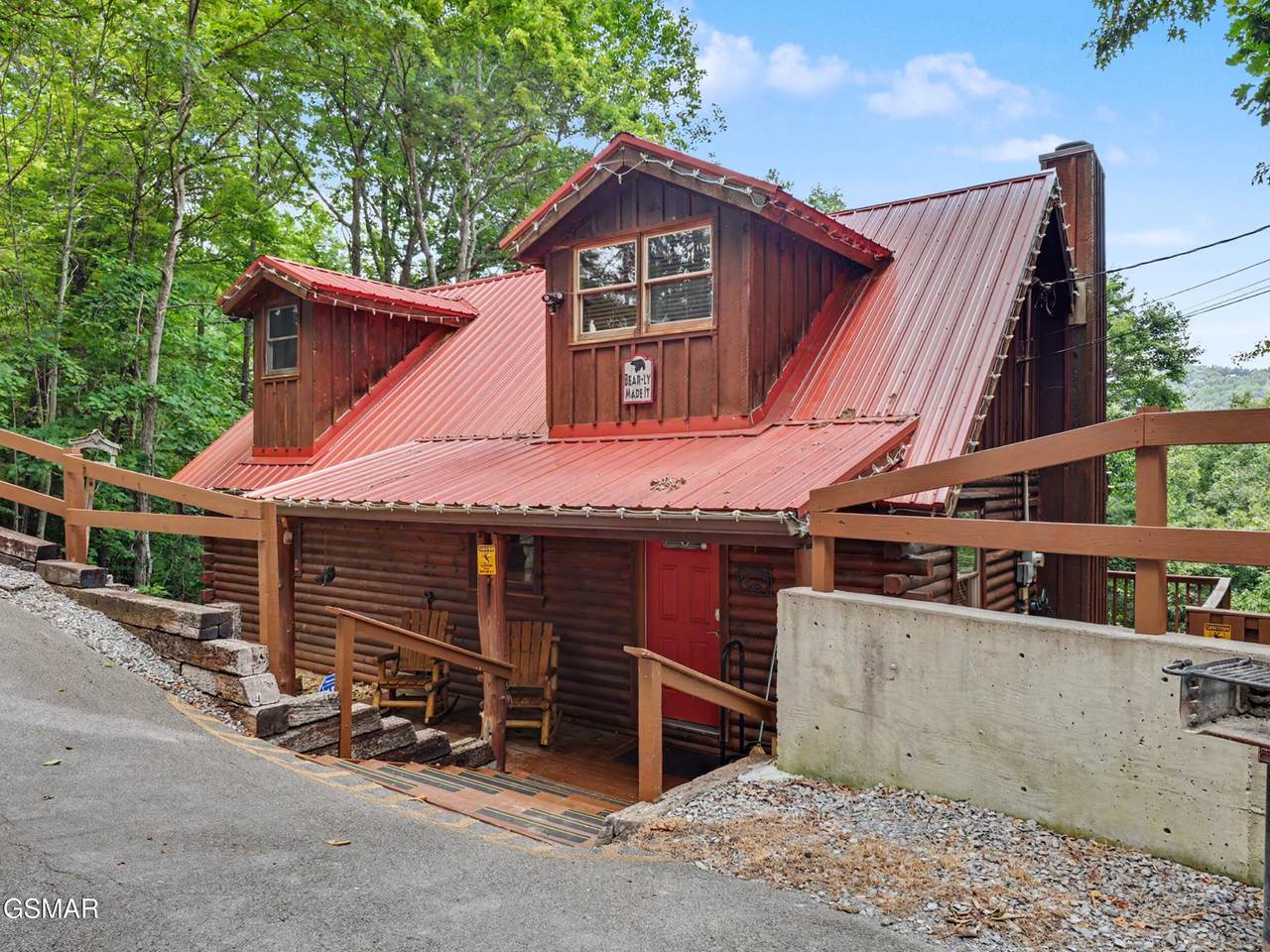 910 Ski View Lane - Photo 1