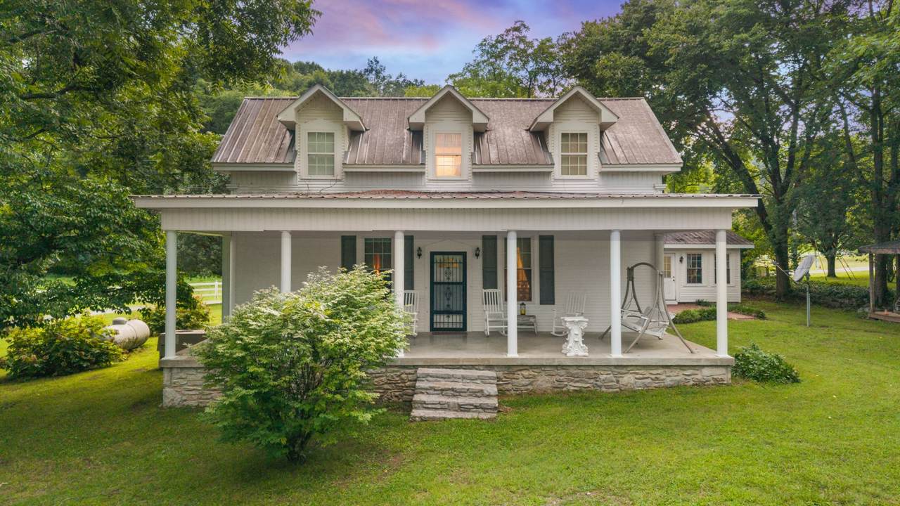 54 Warden Rd - Photo 1
