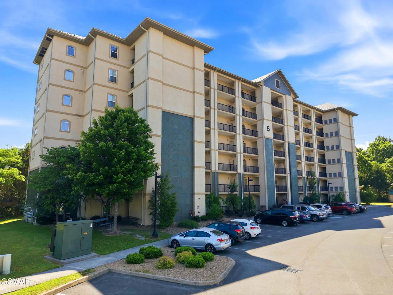 124 Plaza Drive - Photo 1